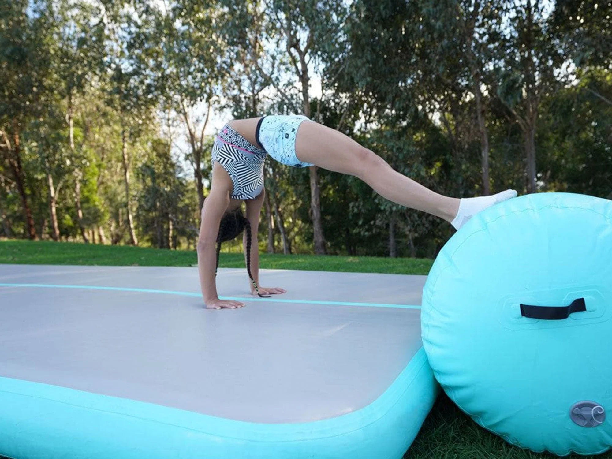 MEMAX Extra-Wide Inflatable Gym Mat - 2M Width - Image 10