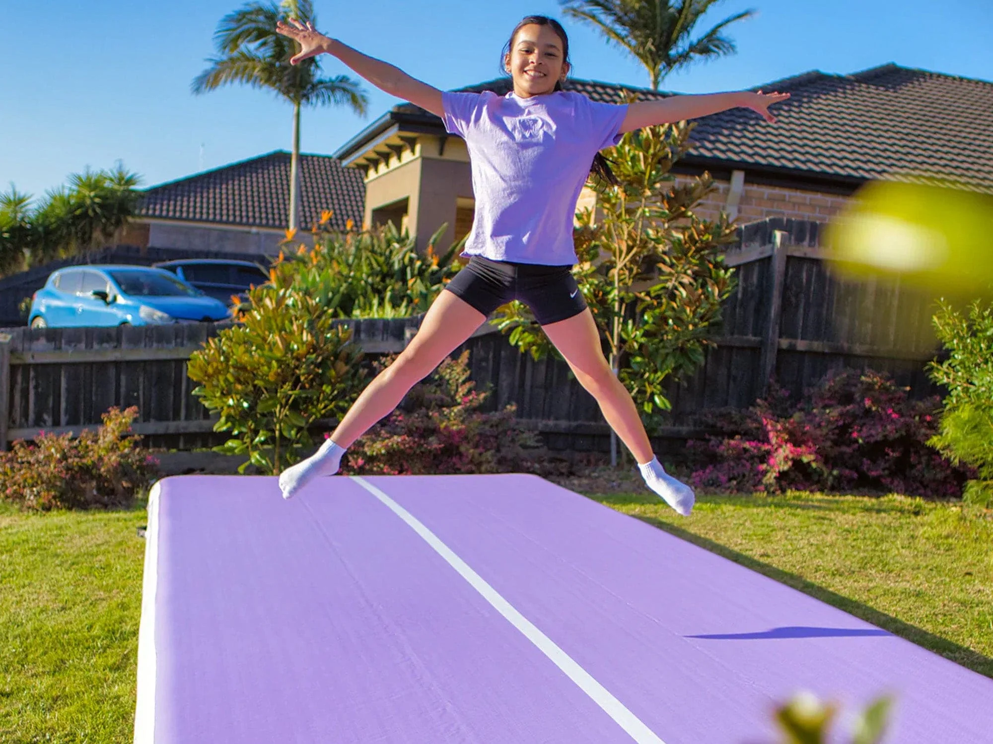 MEMAX Extra-Wide Inflatable Gym Mat - 2M Width - Image 4